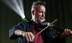 Rekortmen müzisyen Nigel Kennedy, İstanbul'da konser verecek