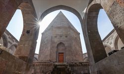 Yaklaşık 700 yıllık Köşk Medrese kültür ve sanat merkezi olarak hizmet verecek