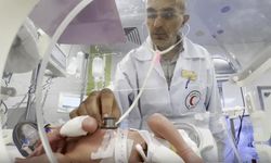 Gazze'de ölen annenin karnındaki bebek kurtarıldı