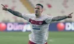 Rey Manaj, Sivasspor'da bir sezonda en çok gol atan oyuncu oldu