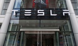 Tesla 400 kişiyi işten çıkaracak