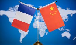 Macron ve eşi Tarbes'te Xi Jinping için veda töreni düzenledi