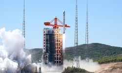 Çin, 4 uyduyu uzaya gönderdi