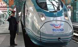 İstanbul-Sivas aktarmasız ekspres yüksek hızlı tren seferleri başladı