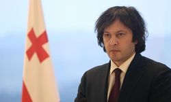 Gürcistan Başbakanı: Bir AB Komisyonu üyesi beni Fico'nun başına gelenlerle tehdit etti