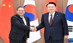 Li Qiang, Güney Kore Devlet Başkanı Young ile görüştü