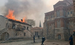 Yunanistan'da tarihi kilise kundaklandı