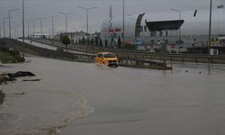 Hatay'da sağanak hayatı olumsuz etkiledi