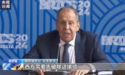 Lavrov: Batılı ülkeler 'duvarlar inşa ederken' BRICS ülkeleri 'köprüler inşa ediyorlar'