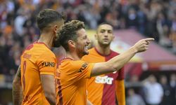 Galatasaray, Mertens'in sözleşmesini uzattı