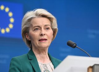 Von der Leyen: "İsrail, Lübnan'ın egemenliğine saygı göstermeli"