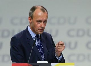 Merz: Almanya sendelerse Avrupa sendeler!