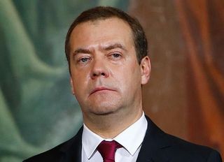 Medvedev: Dünya, Batı'nın kendi düzenini dayatmasından yoruldu