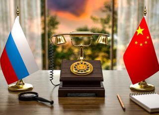 Çin ve Rusya'dan kritik İran görüşmesi: Durum tehlikeli bir uçuruma sürükleniyor