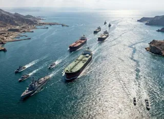 ABD'den petrol hamlesi: İran ve Rus tankerlerine yaptırımları kaldırdı