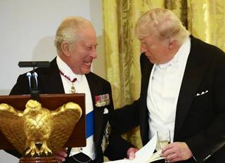 Kral Charles, Trump’a cevabını verdi: 'Biz olmasaydık Fransızca konuşuyordunuz'