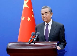 Çin Dışişleri Bakanı Wang Yi: “Orta Doğu kritik bir dönüm noktasında”