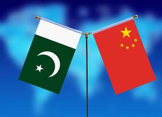 Pakistan Başbakanı Şerif Çin’de: 75. yılda stratejik temaslar