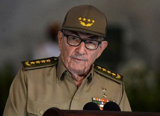 Küba ayağa kalktı: Raul Castro’ya yönelik suçlamalar ‘alçakça’
