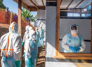 Ebola ile mücadelede Çin devrede: Uzman ekip Kongo'ya gidiyor