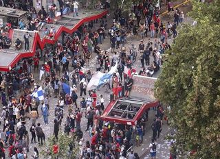 Şili’de öğrencilerden kemer sıkma protestosu: 35 gözaltı, 6 yaralı
