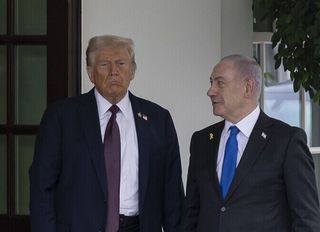 Trump'tan Netanyahu'ya ağır sözler! 'Delisin, ben olmasaydım hapisteydin'