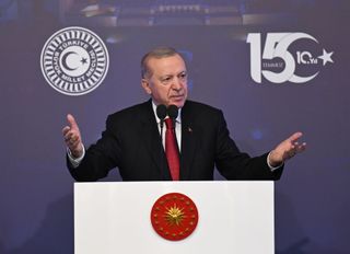 Erdoğan'dan 15 Temmuz mesajı: Dikkatli olacağız, gardımızı düşürmeyeceğiz!