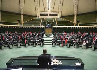 İran'da 180 milletvekili ABD ile mutabakatın feshedilmesini istedi!