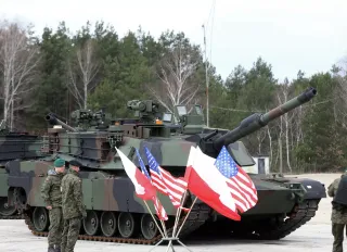 NATO'nun doğu kanadında yeni adım: ABD ve Polonya kalıcı üssü görüşüyor