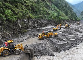 Nepal’in eski Çin Büyükelçisi Oli: Himalaya’daki afetlere karşı Çin’le iş birliği şart