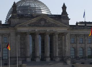 Berlin sandık başına gidiyor: Almanya siyasetinin geleceği oylanacak