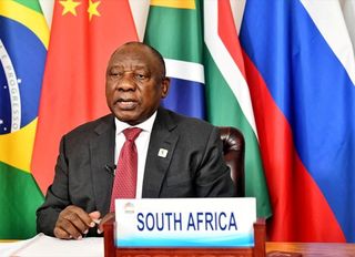 Güney Afrika lideri BRICS'te konuştu: İran ve Filistin'in hesabı sorulmalı