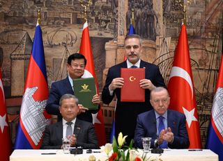 Erdoğan'dan Kamboçya ile ortaklık ve işbirliği mesajı