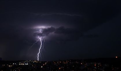 İstanbul Valiliğinden sağanak uyarısı!