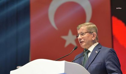 Davutoğlu: "Geçiş sürecinde Türkiye'nin bütün kurumlarıyla Suriye'ye destek vermesi stratejik bir zorunluluktur"
