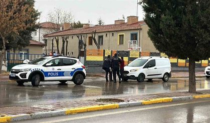17 yaşındaki ehliyetsiz sürücü kovalamacayla yakalandı