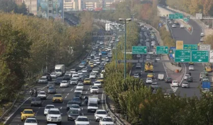 Ateşkes sonrası Tahran’a dönüş trafiği kilitledi