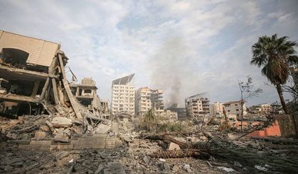 İsrail’in Gazze'de ateşkese rağmen 6 kişiyi öldürdü