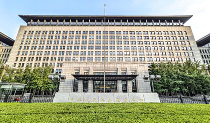 Çin, Kanada menşeli bazı ürünlerde ek vergiyi askıya aldı