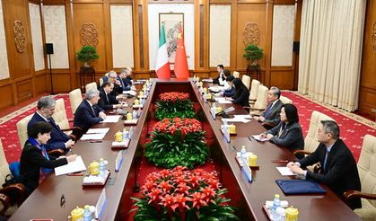 Wang Yi, İtalya Dışişleri Bakanı Antonio Tajani’yle görüştü