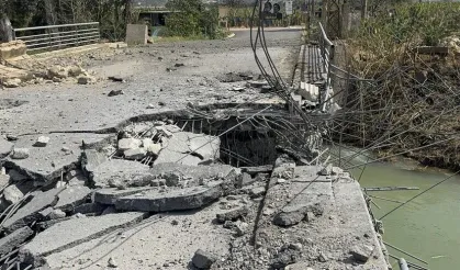 Ateşkese saatler kala İsrail Lübnan’da 9 kişiyi öldürdü