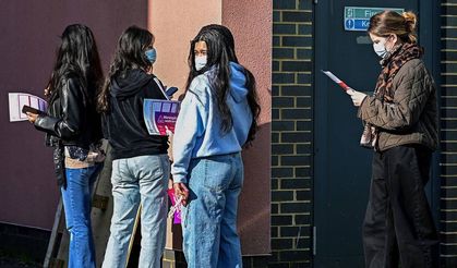 İngiltere’de menenjit vakaları: Bir kişi hayatını kaybetti