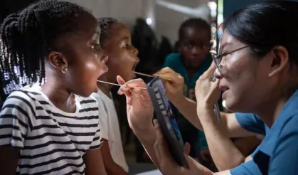 Afrika'dan Çin'e övgü: Salgınla mücadelede güçlü destek verdi