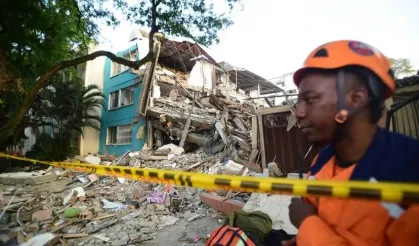 Kolombiya’da 7,4’lük deprem: 450 binden fazla kişi etkilendi