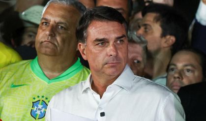 Brezilya'da seçimi kaybeden Bolsonaro'ya yurt dışı yasağı