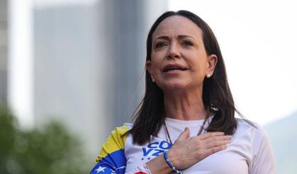 Trump’ın yüz çevirdiği Machado, Venezuela’ya döndü