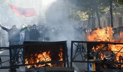 Arnavutluk'ta protestolara karşı yeni yasa hazırlığı