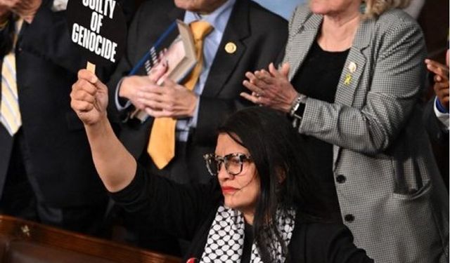 ABD Temsilciler Meclisi Üyesi Rashida Tlaib, Netanyahu'yu protesto etti