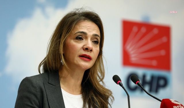 CHP'li İlgezdi'den deprem toplanma alanları çıkışı: "Yerinde AVM'ler yükseliyor"