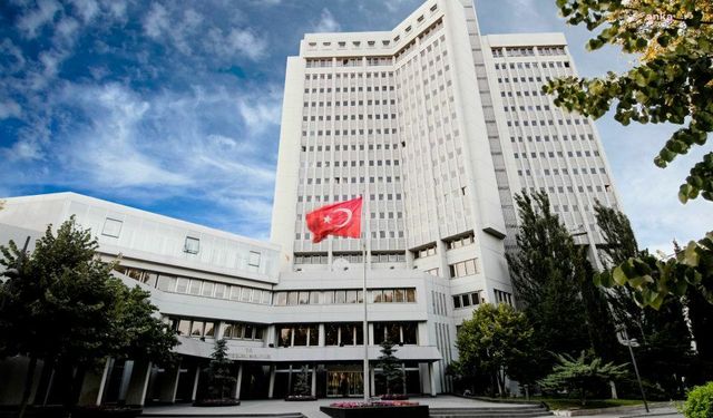 Dışişleri'nden flaş uyarı: "Lübnan'da bulunan vatandaşlarımızın ülkeden ayrılmaları tavsiye olunmaktadır"